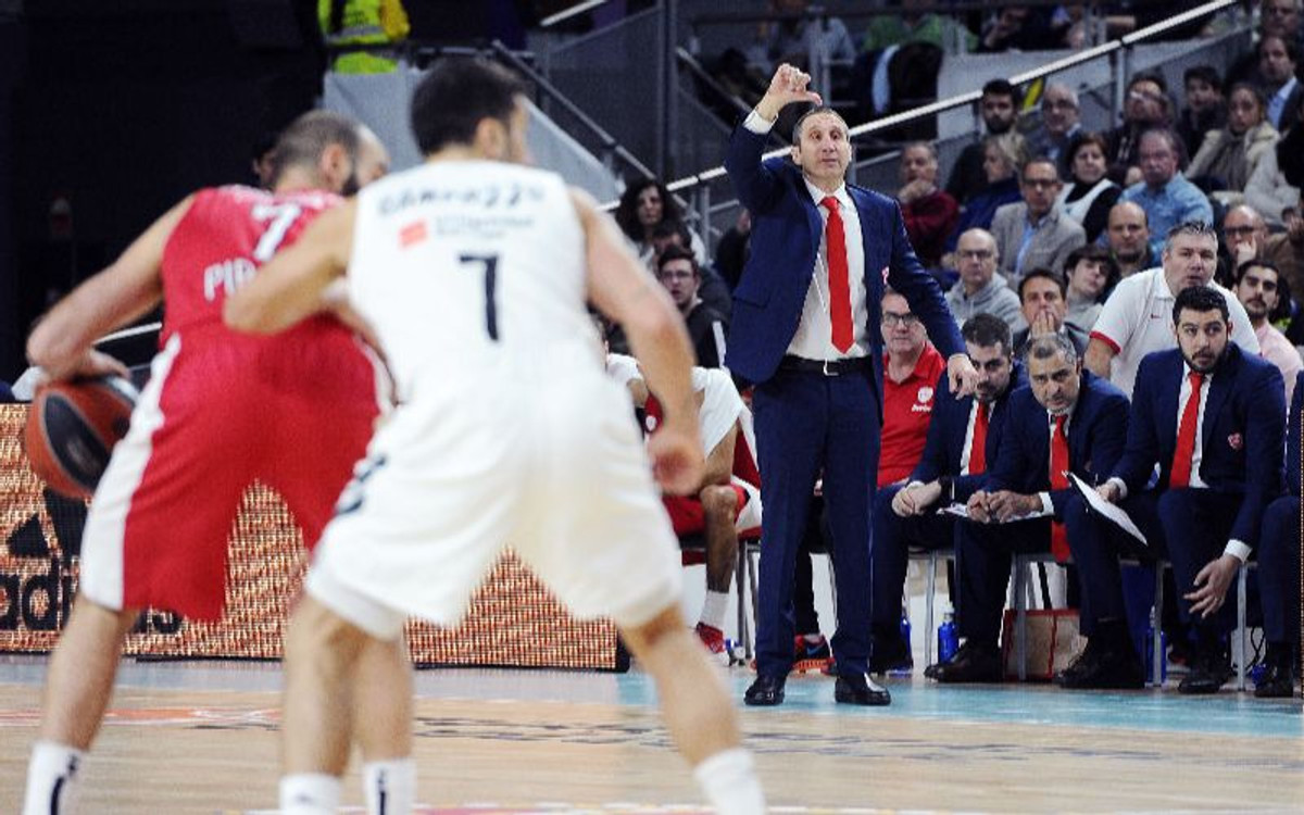 Μπλατ : &quot;Παιδιά, φυσικά και μπορούμε καλύτερα από αυτό&quot;