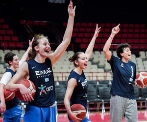 Έλενα Μποσγανά: Να γεμίσει το γήπεδο στο Ευρωμπάσκετ