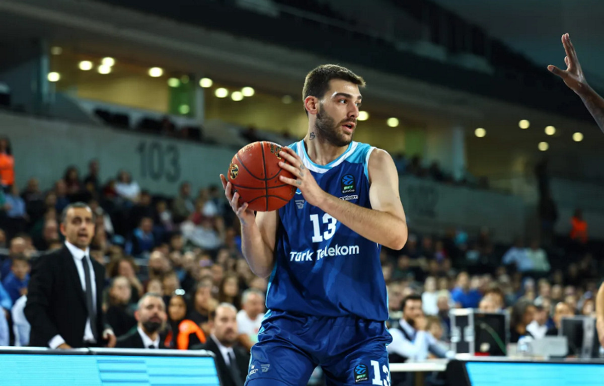 Νίκη για την Τουρκ Τέλεκομ Άνκαρα 73-60 την Μπόντρουμ πριν από τον Άρη