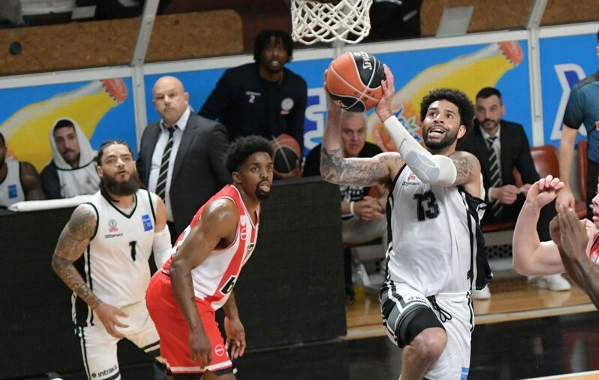 Χριστόπουλος: &quot;Με αξιοπρέπεια στα εναπομείναντα παιχνίδια (vid)