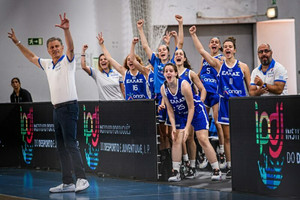 Κτιστάκης: &quot;Συγχαρητήρια σε όλα τα κορίτσια για αυτήν την πρώτη νίκη&quot;