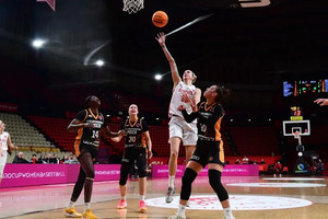 Άγγιξε το &quot;θαύμα&quot; ο Ολυμπιακός, 93-75 την Πεκς και αποκλεισμός (vids)