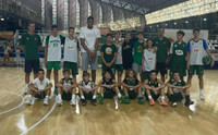 Η επίσκεψη του Γιάννη Αντετοκούνμπο στην PAO BC Academy (vid)