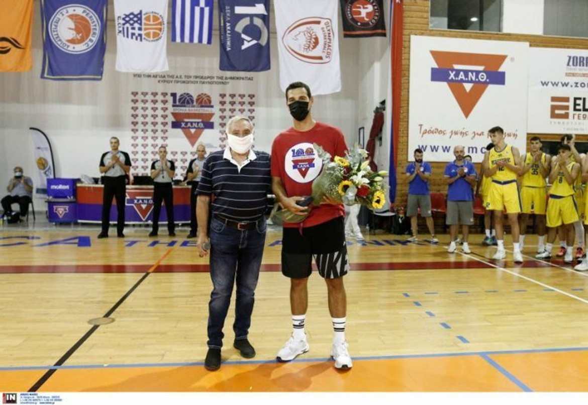 Πανελλήνιο Εφήβων: Η ΕΟΚ τίμησε τον Νίκο Ζήση (pics)