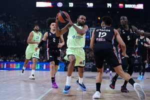 Η Μπαρτσελόνα 90-79 στην τέταρτη σερί ήττα της Παρί