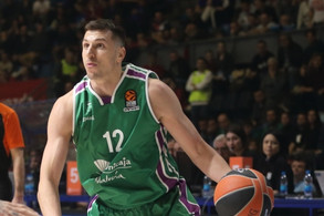 Μαγικός Μιλοσάβλιεβιτς κι η Μάλαγα 85-78 στη Βαλένθια (videos)