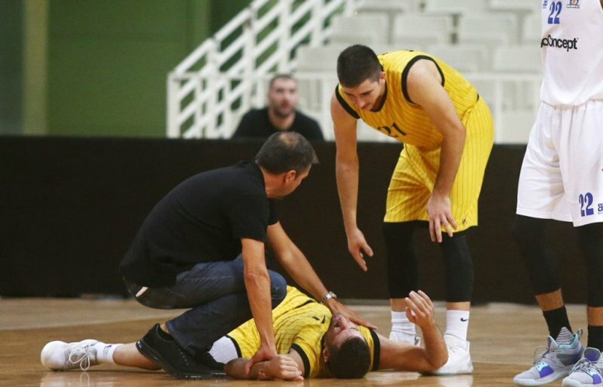 Η ΑΕΚ 91-88 το Χολαργό με σοβαρό τραυματισμό Ξανθόπουλου (pics)