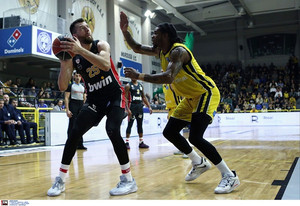 Δείτε πώς ο Ολυμπιακός νίκησε με 111-83 στο Μαρούσι (video)