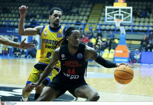 Περιστέρι-Χάποελ Ιερ. 75-77: Ήττα στην παράταση με τρίποντο του Σμιθ (gallery &amp; vids)
