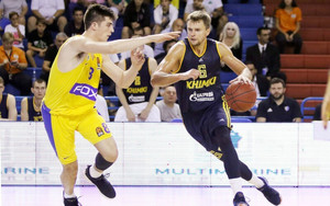 Με ανατροπή από το -17 η Μακάμπι 87-84 τη Χίμκι