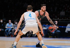 Απίθανη ανατροπή Μπασκόνια και 79-75 τη Ζενίτ στη Ρωσία (pics)