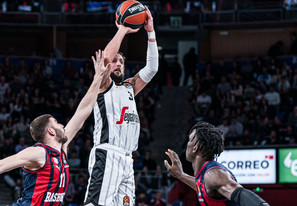 Μπασκόνια-Βίρτους 81-91: Καλός ο Ρογκαβόπουλος, καλύτερος ο Μπελινέλι! (vid)