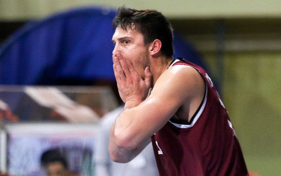 Ζημιά ο Γόντικας στον Ήφαιστο, δύο μήνες εκτός παρκέ!