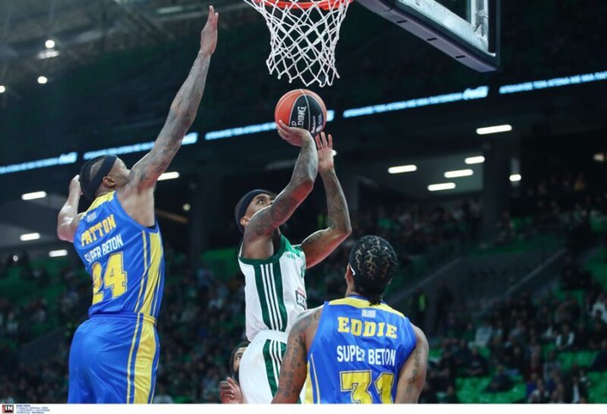 Live: Παναθηναϊκός AKTOR-Περιστέρι Domino&#039;s 104-68 (τελικό)