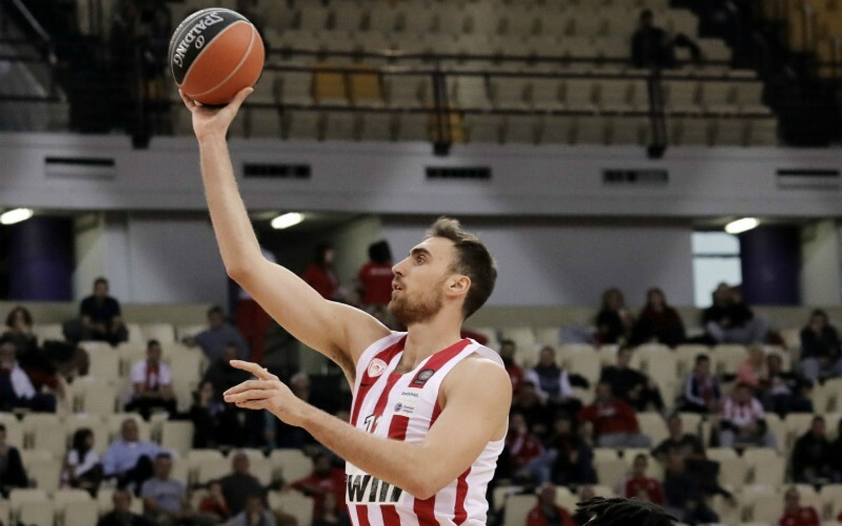 MVP της 5ης αγωνιστικής ο Μιλουτίνοβ !