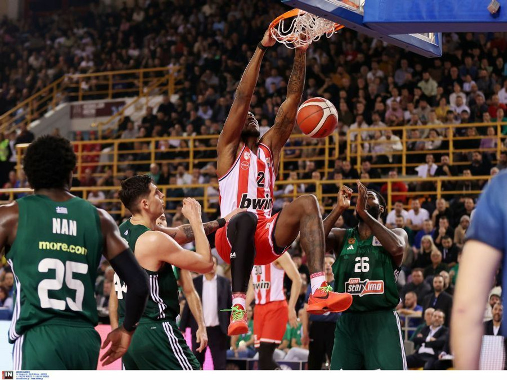 Tρίτο σερί Κύπελλο για τον Ολυμπιακό 69-58 τον Παναθηναϊκό (pics)