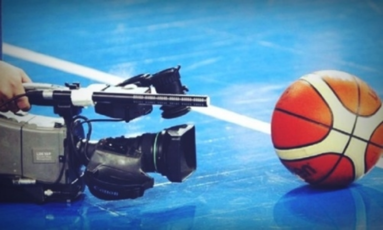 Οι τηλεοπτικές μεταδόσεις του Μ. Σαββάτου Οι τηλεοπτικές μεταδόσεις του Μ. Σαββάτου